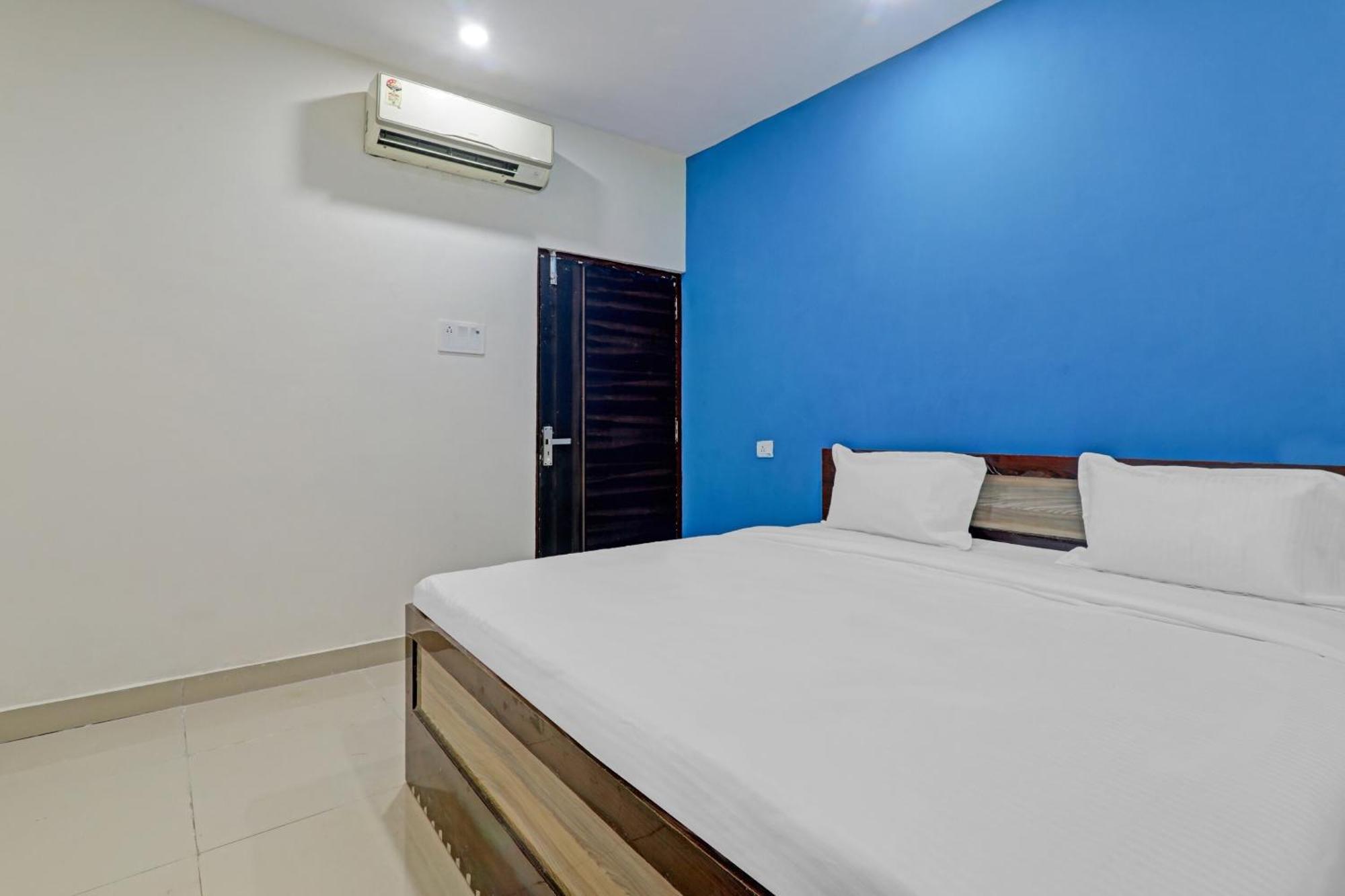 Hotel O Rudra Palace Near Phoenix United Lucknow Bagian luar foto